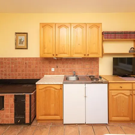 House Rogla Jurgovo A Skiin Skiout Riverside Apartman Lukanja