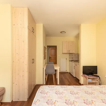 Apartment Rogla Jurgovo - In Out Lukanja
