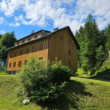 Rogla Jurgovo - In Out דירה *