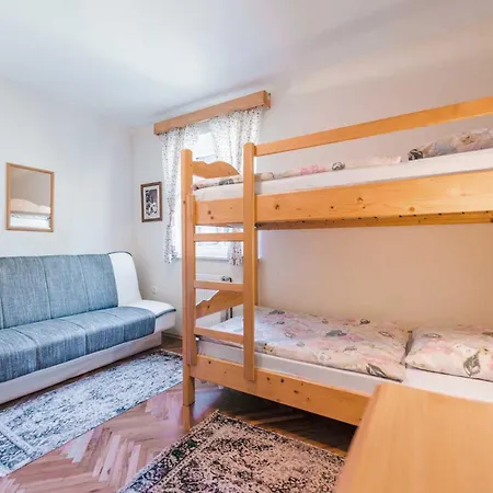 House Rogla Jurgovo A Skiin Skiout Riverside Apartamento Lukanja