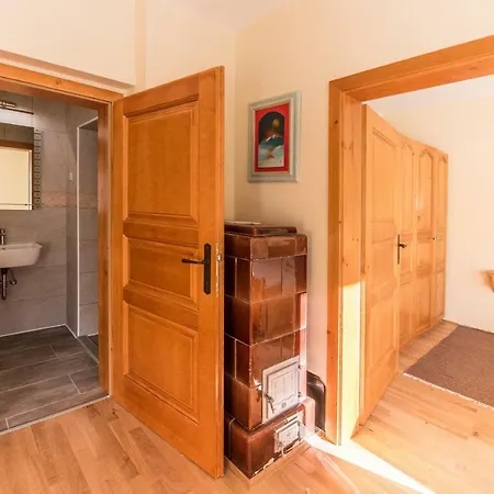 Rogla Jurgovo - In Out *