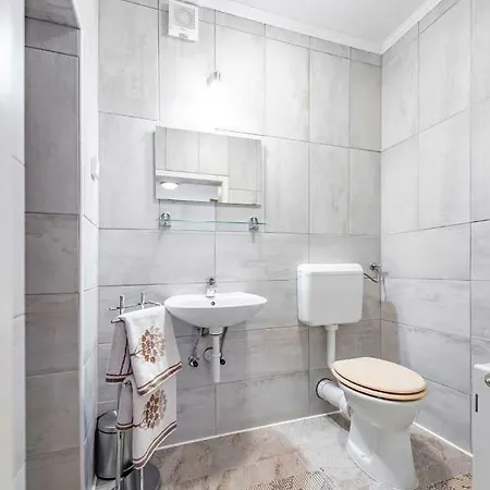 House Rogla Jurgovo A Skiin Skiout Riverside Apartman