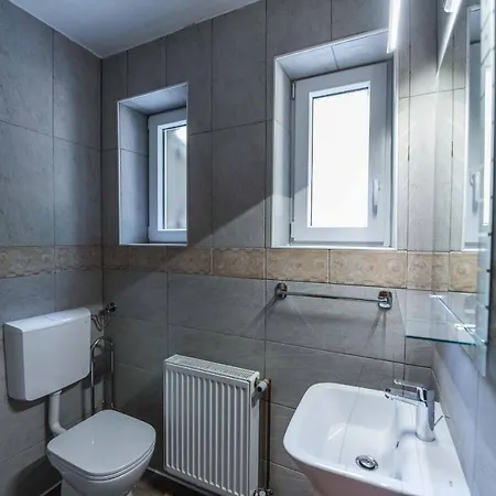 Rogla Jurgovo - In Out