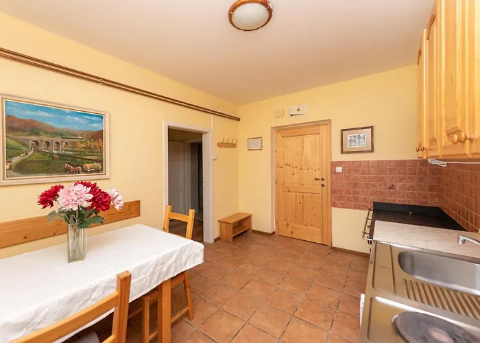 Rogla Jurgovo - In Out *