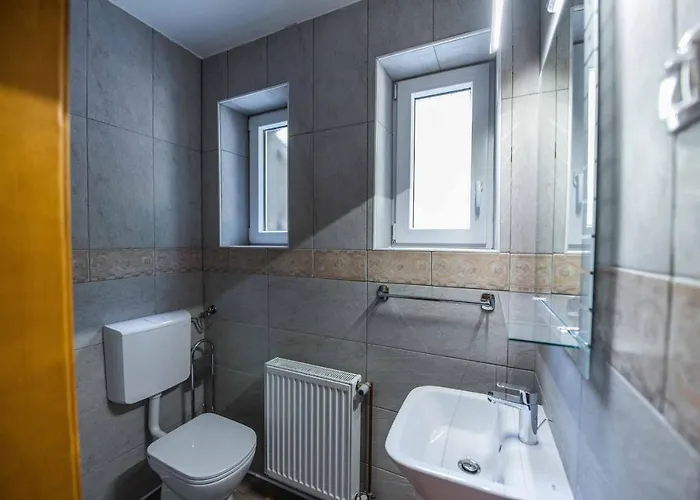 Rogla Jurgovo - In Out